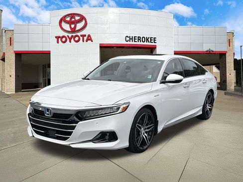 Used 2022 Honda Accord Touring image 1