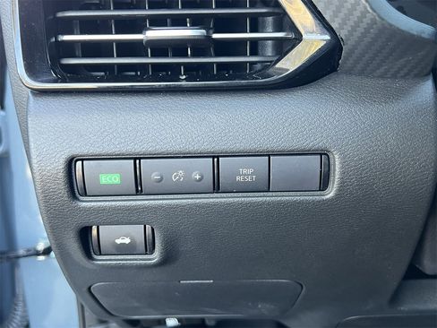 Certified 2024 Nissan Sentra SR image 14