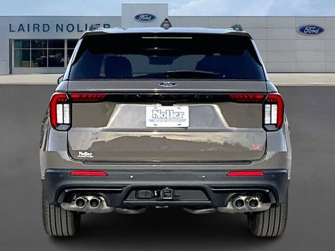 New 2026 Ford Explorer ST w/ Sun And Sound Package image 4