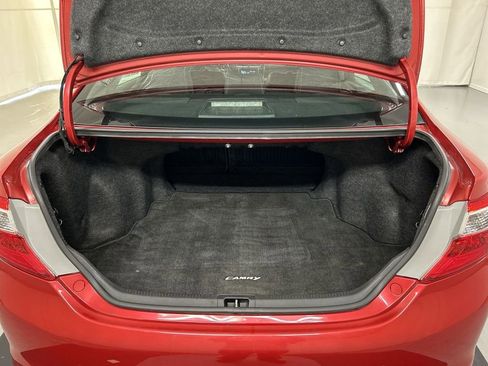 Used 2013 Toyota Camry SE image 20