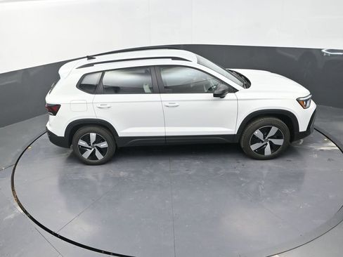 New 2026 Volkswagen Taos S image 17
