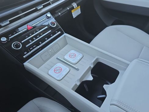 New 2026 Hyundai Santa Fe SE image 26