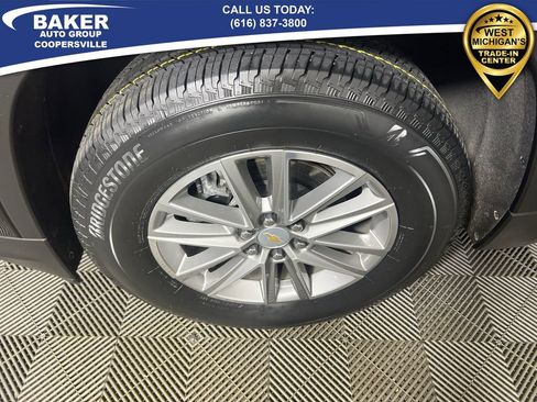 Used 2023 Chevrolet Traverse LT w/ LPO, Floor Liner Package image 31