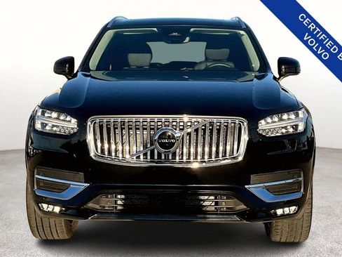 Used 2023 Volvo XC90 B5 Plus image 5