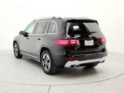 Used 2024 Mercedes-Benz GLB 250 image 7