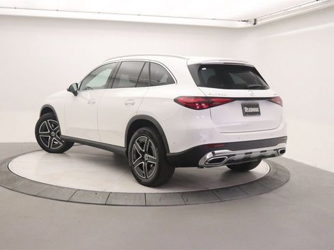 New 2026 Mercedes-Benz GLC 300 image 2