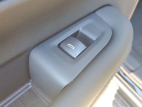 New 2026 Chevrolet Suburban LS w/ LPO, Dark Essentials Package image 15