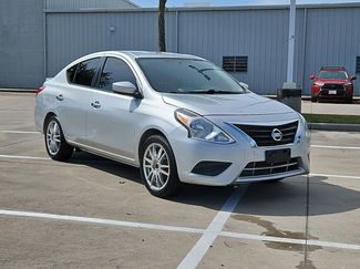 Used 2018 Nissan Versa SV FWD video 3