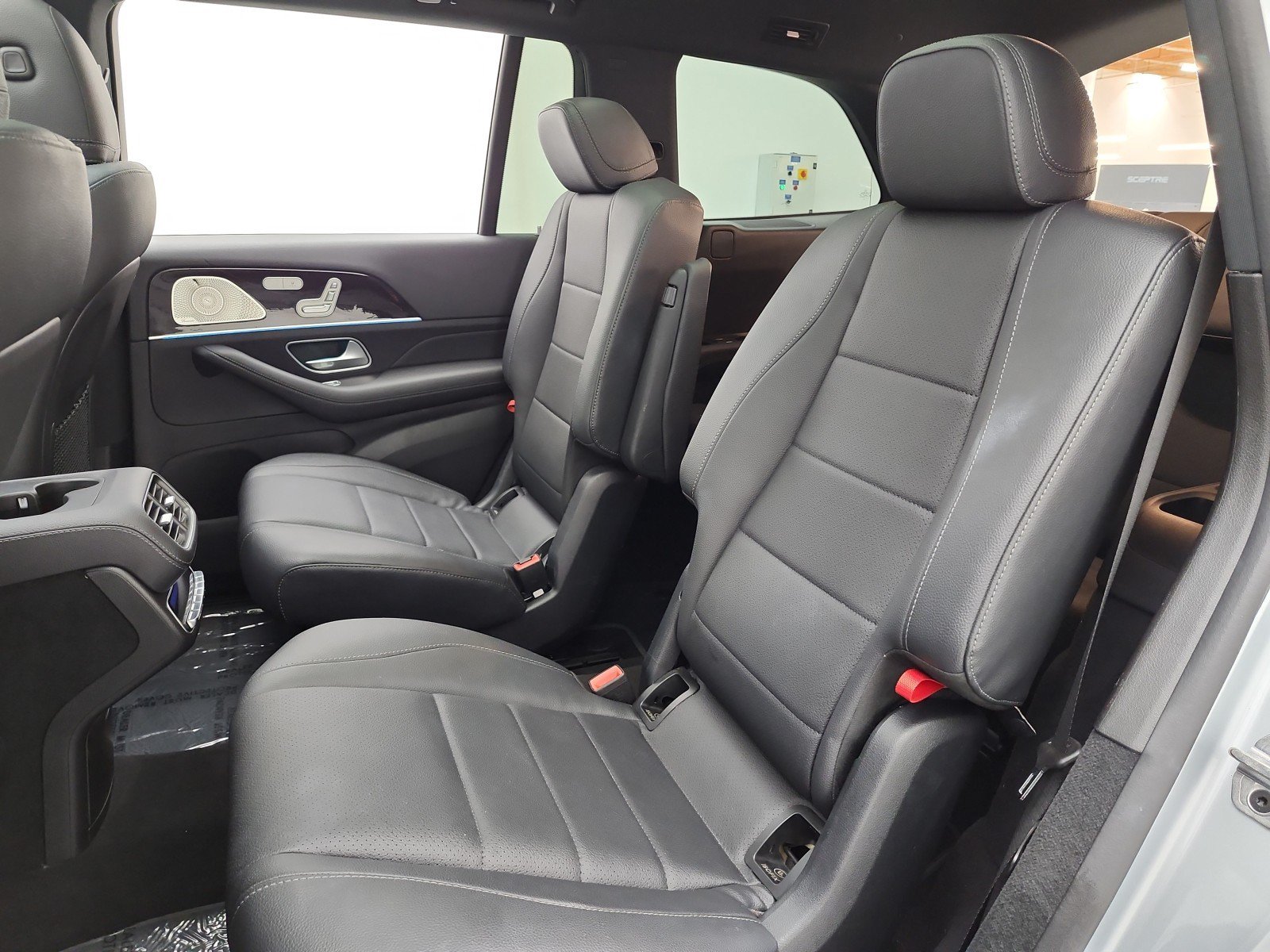 Certified 2022 Mercedes-Benz GLS 450 4MATIC image 15