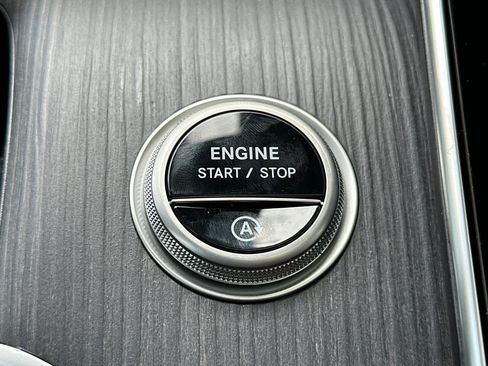 New 2026 Mercedes-Benz GLC 300 image 22