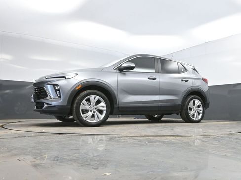 Used 2025 Buick Encore GX Preferred image 35