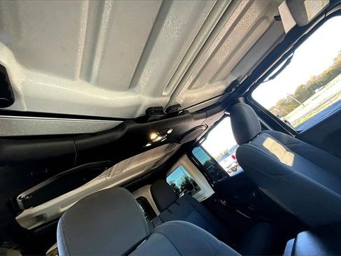 Used 2021 Jeep Wrangler Unlimited Rubicon image 27