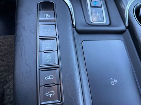 Certified 2025 Lexus LX 700h Overtrail image 31