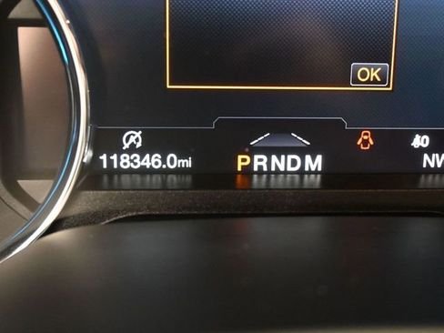Used 2019 Ford Expedition Platinum AWD/4WD image 17