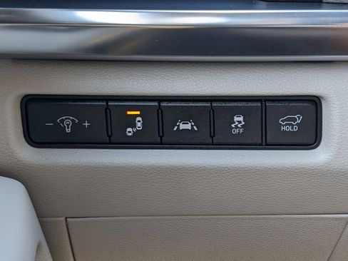 Certified 2022 Kia Telluride EX w/ EX Premium Package image 21