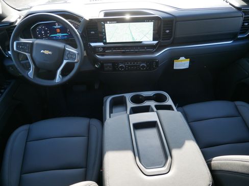 New 2026 Chevrolet Silverado 1500 LT AWD/4WD image 6