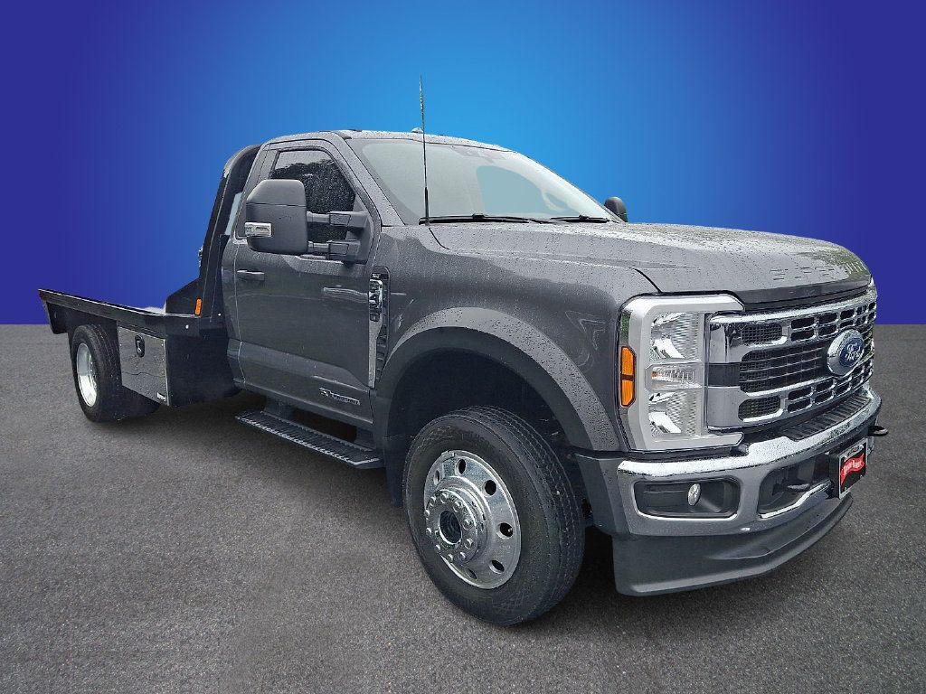 Used 2025 Ford F450 XLT AWD/4WD image 3