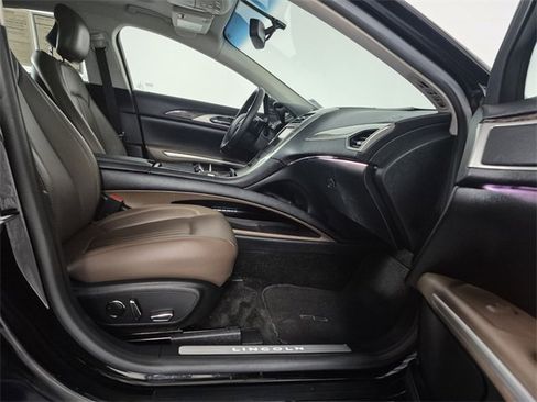 Used 2016 Lincoln MKZ AWD w/ Equipment Group 200A Select image 32