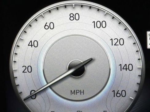 Used 2024 Hyundai Elantra SEL w/ Convenience Package image 33