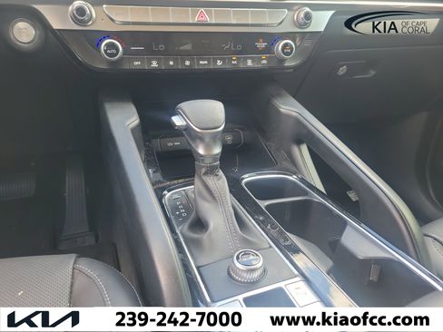 Used 2024 Kia Telluride LX FWD image 17