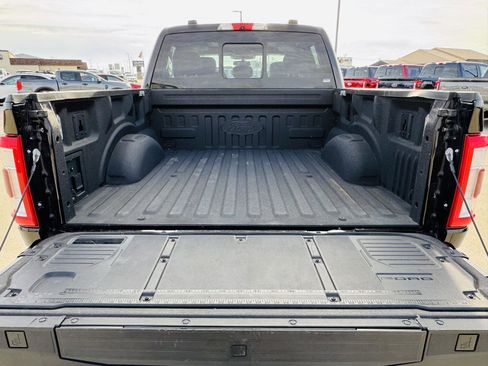 Used 2021 Ford F150 Lariat image 36