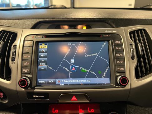 Used 2016 Kia Sportage SX image 17