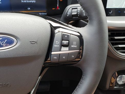 New 2024 Ford Escape Base image 25