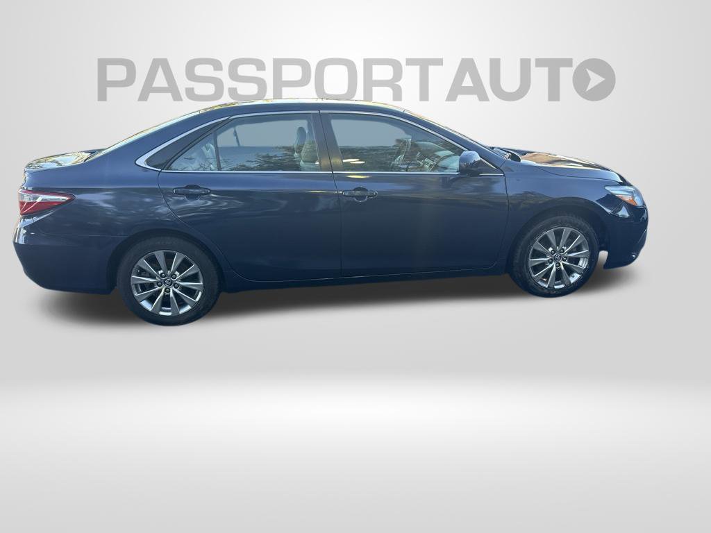 Used 2017 Toyota Camry XLE FWD image 7