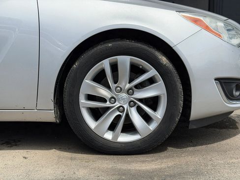 Used 2016 Buick Regal AWD image 25