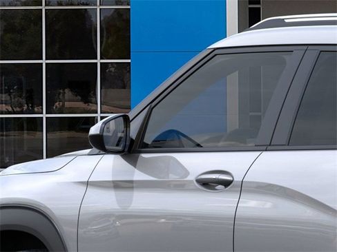 New 2026 Chevrolet TrailBlazer LT w/ Driver Confidence Package image 12