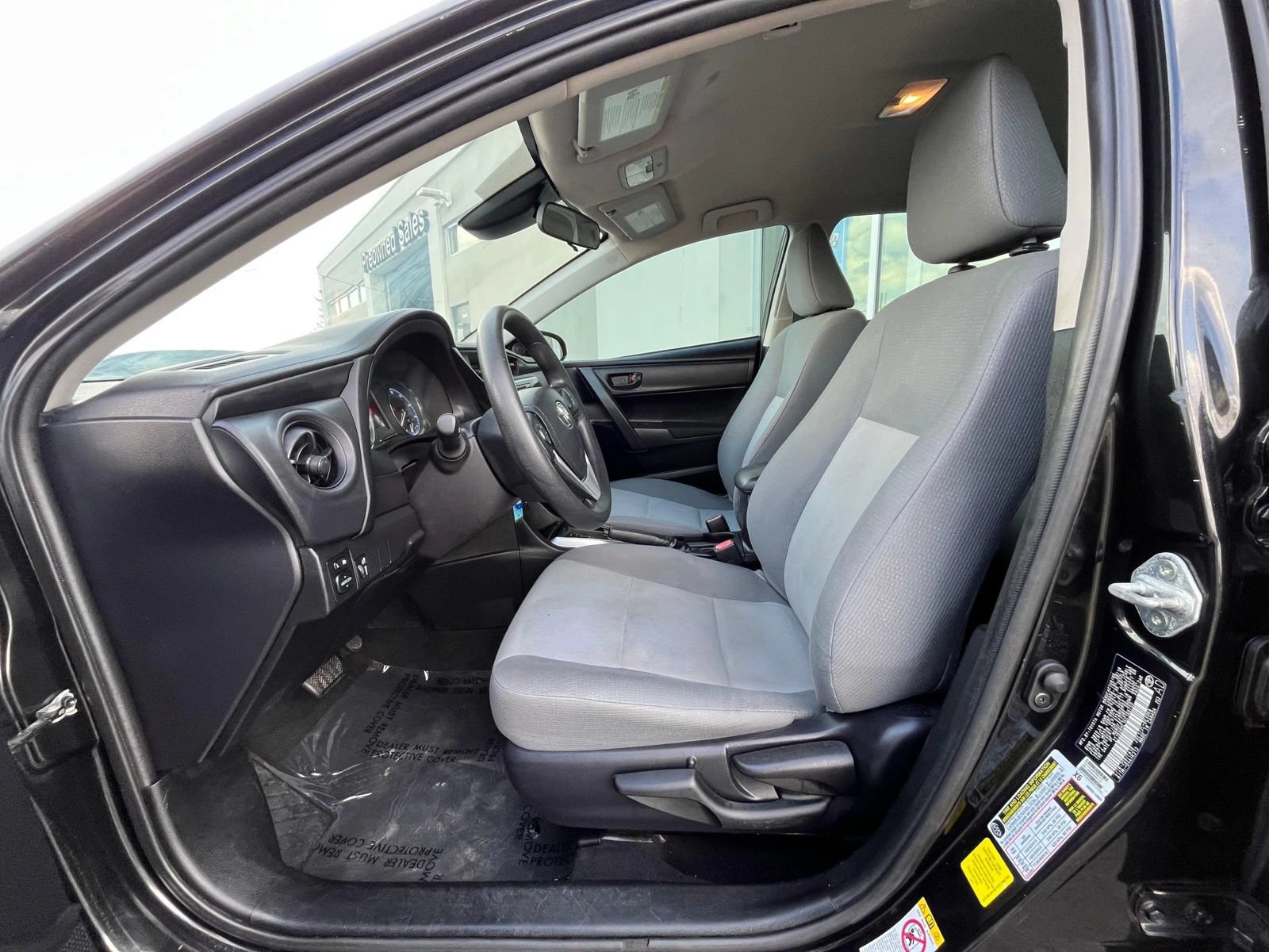 Used 2019 Toyota Corolla L FWD image 24