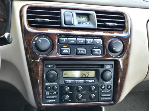 Used 2000 Honda Accord EX image 21