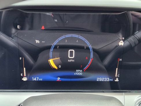 Certified 2025 Chevrolet Trax LT FWD image 16
