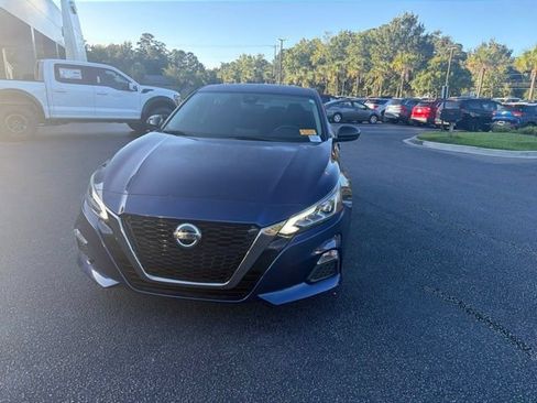 Used 2021 Nissan Altima 2.5 SR FWD image 15