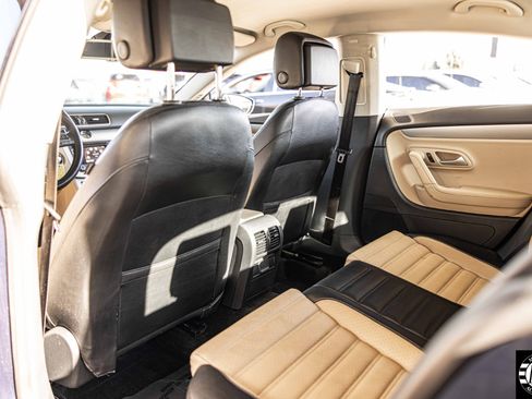 Used 2015 Volkswagen CC R-Line image 30