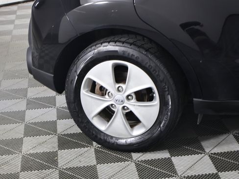 Used 2014 Kia Soul Base image 51