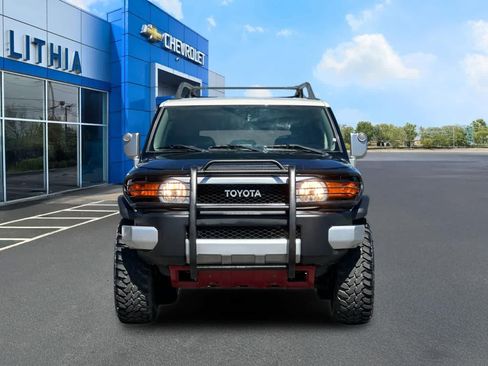 Used 2007 Toyota FJ Cruiser 4WD w/ Upgrade Pkg 1 image 10