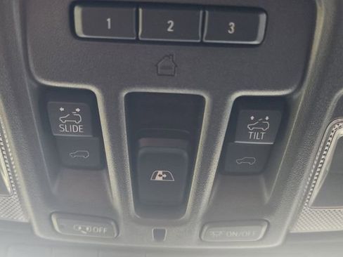Used 2019 GMC Sierra 1500 AT4 w/ Technology Package AWD/4WD image 40