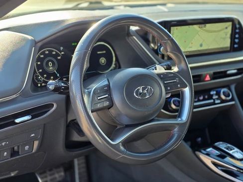 Used 2023 Hyundai Sonata SEL Plus image 12