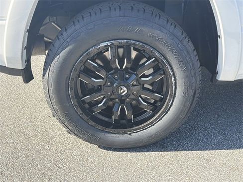 Used 2022 RAM 1500 Laramie image 17