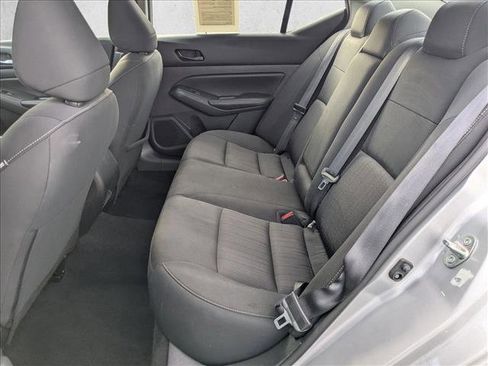 Used 2024 Nissan Altima 2.5 SV image 17