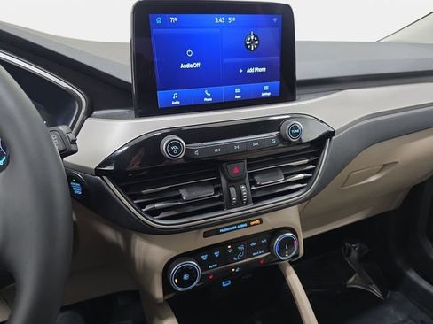 Used 2022 Ford Escape SE w/ Cold Weather Package image 20