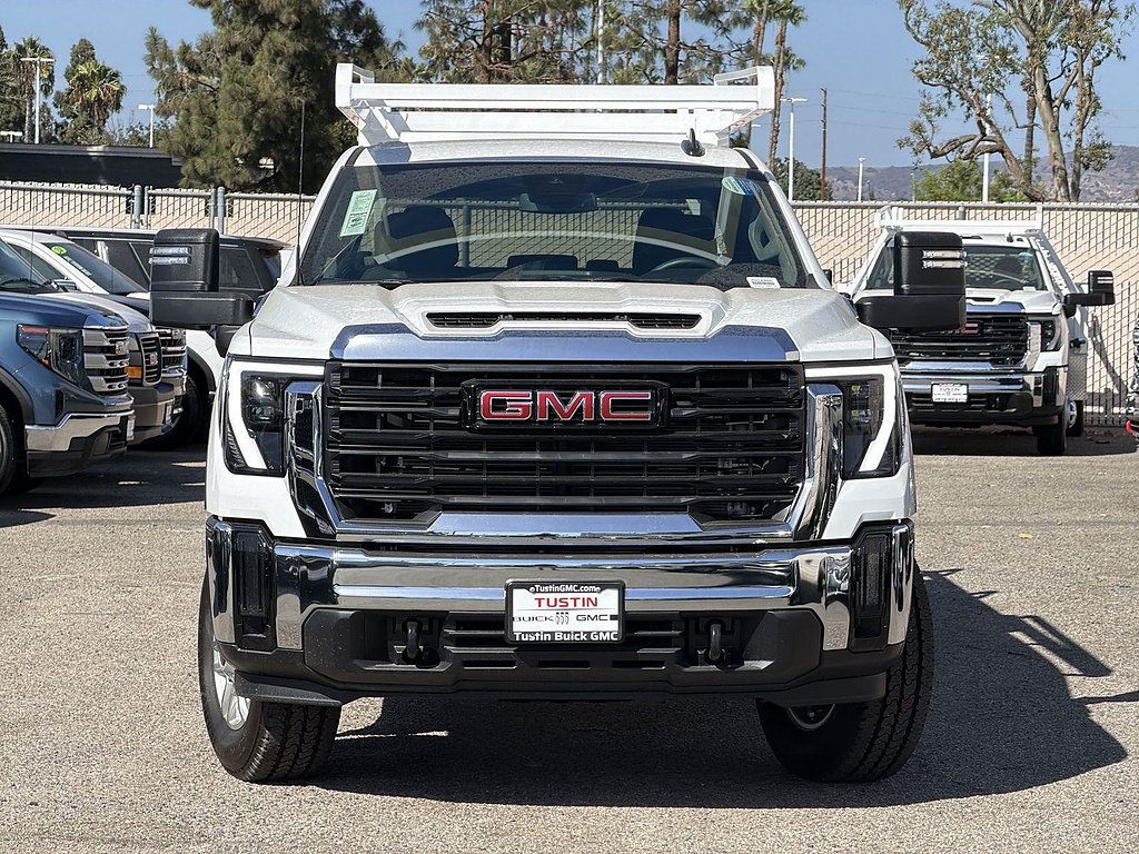New 2026 GMC Sierra 2500 Pro w/ Convenience Package AWD/4WD image 2