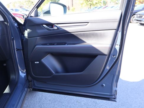 New 2025 MAZDA CX-5 Carbon Edition image 9