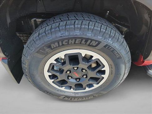 New 2025 Toyota 4Runner 4WD image 11