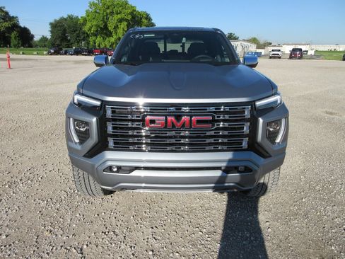 New 2026 GMC Canyon Denali AWD/4WD image 11