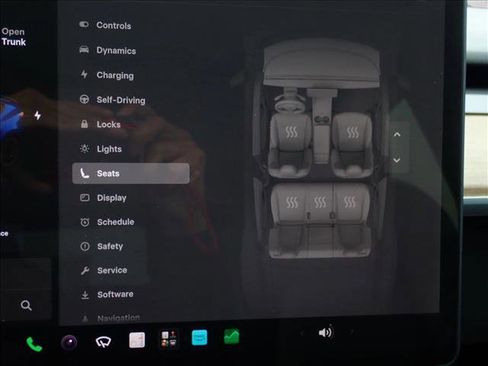 Used 2022 Tesla Model Y Performance AWD/4WD image 24