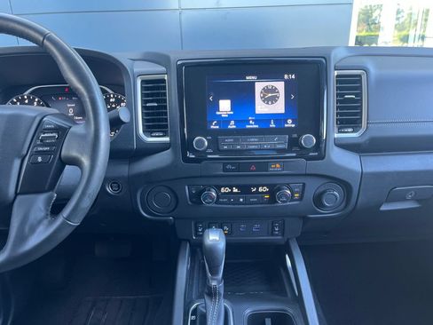 Certified 2024 Nissan Frontier SV w/ SV Convenience Package RWD image 21