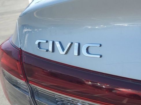 Certified 2025 Honda Civic Sport image 7
