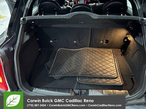 Used 2019 MINI Cooper S w/ Signature Upholstery Package FWD image 29